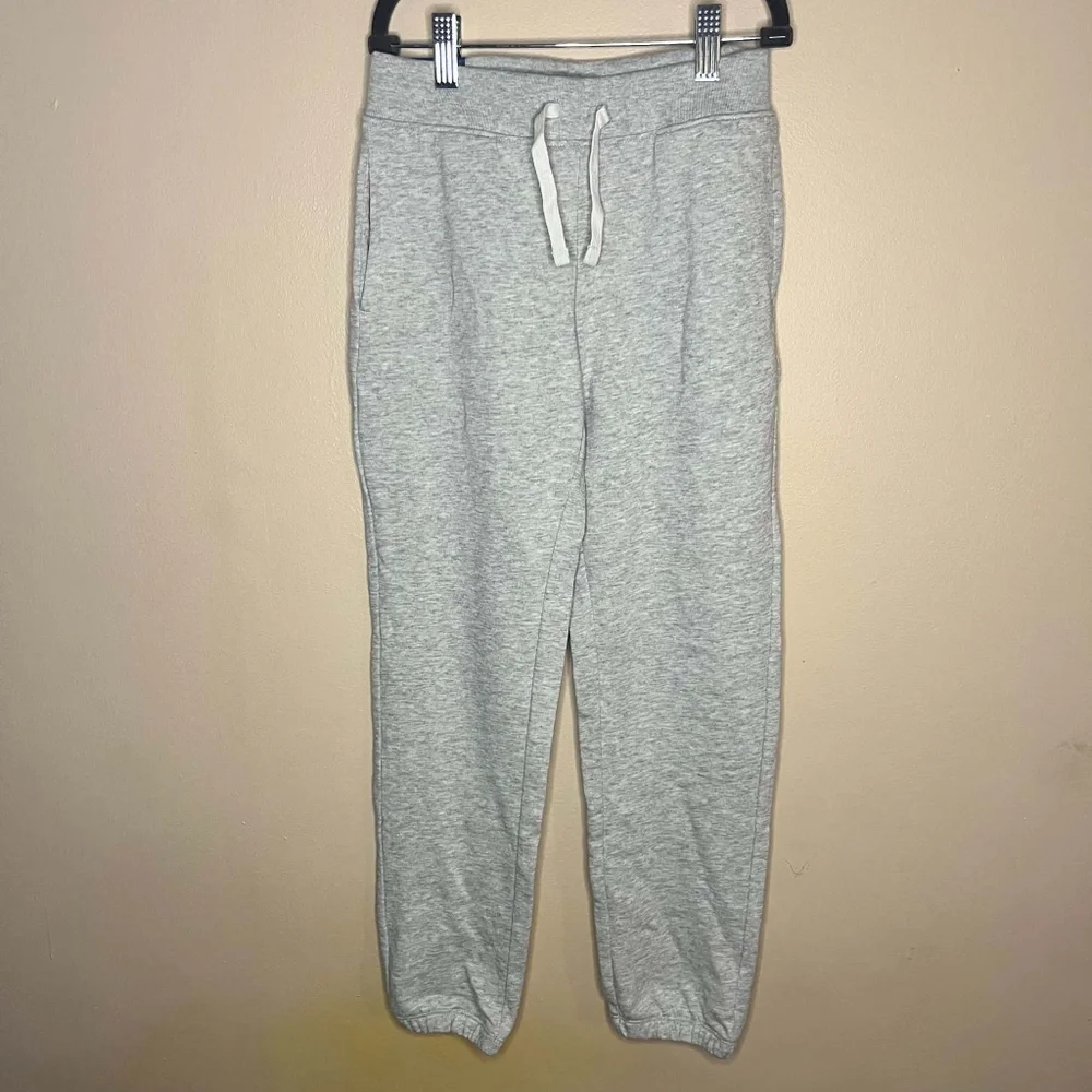 Gap Kids Girls Large Gray Pocketed Drawstring Joggers